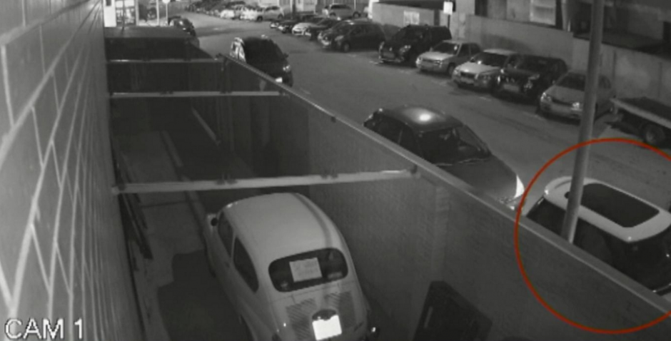 El video muestra la forma en que se llevan un auto en Espa&ntilde;a. (Foto: captura de video)&nbsp;