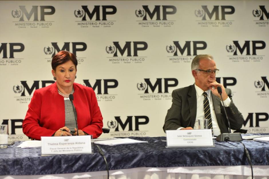 La fiscal general Thelma Aldana y el comisionado de CICIG, Iván Velásquez, dieron a conocer los convenios de colaboración eficaz para el caso Odebrecht. (Foto: Jesús Alfonso/Soy502)