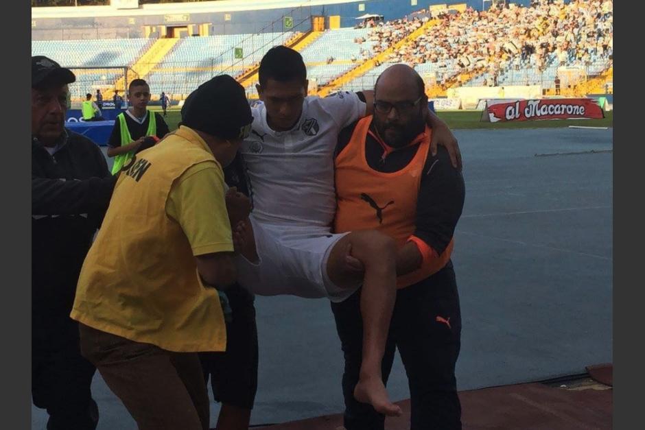 El jugador se lesion&oacute; en el minuto 10. (Foto: Espaciofutboi)