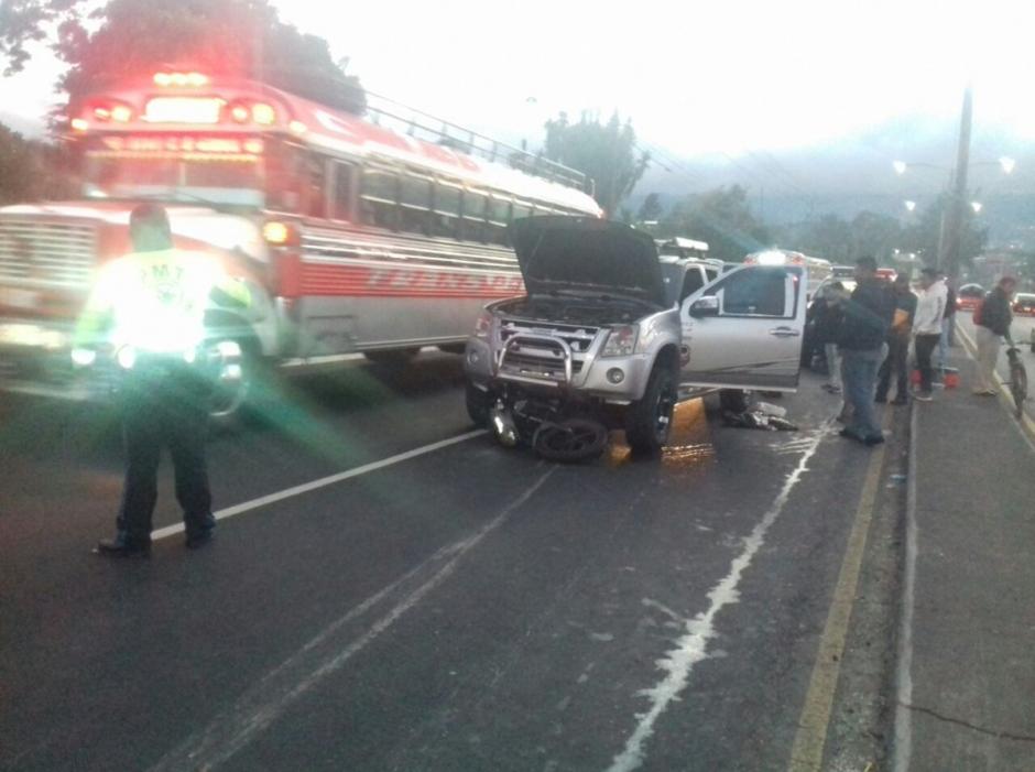 Dos personas resultaron heridas durante un supuesto intento de robo en el kilómetro 16 de la ruta que conduce al Pacífico. (Foto: @SantosDalia)