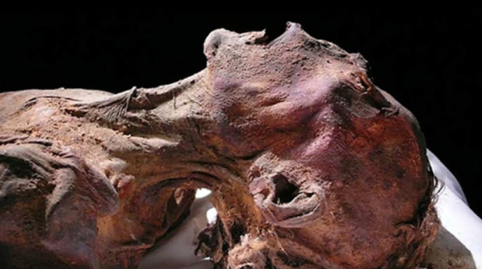 Luego de 3 mil años, los arqueólogos descubrieron el misterio del príncipe condenado a muerte. (Foto: Infobae)