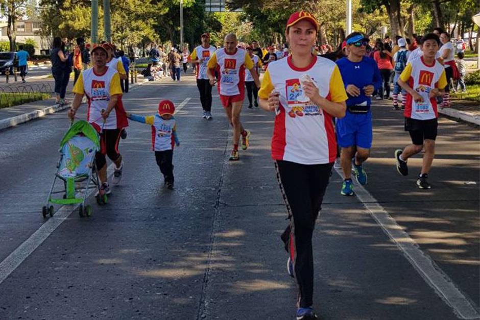 M&aacute;s de 5 mil personas asistieron a la V edici&oacute;n de la carrera Familiar McDonald's. (Foto: V&iacute;ctor Xiloj)