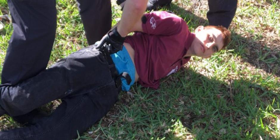 Nikolas Cruz habr&iacute;a disparado contra sus excompa&ntilde;eros de escuela. (Foto: Infobae)