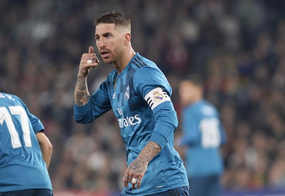 Sergio Ramos fue el encargado de abrir el marcador en el segundo tiempo y empujar la remontada a favor del Real Madrid. (Foto: AFP)
