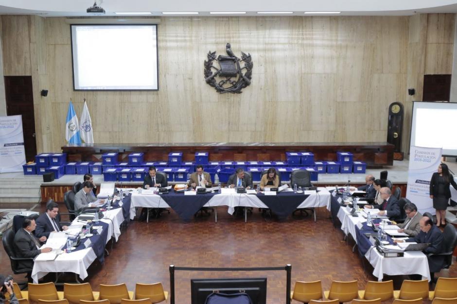 Este d&iacute;a finaliz&oacute; la revisi&oacute;n de expedientes de candidatos a Fiscal General. (Foto: Alejandro Bal&aacute;n/Soy502)