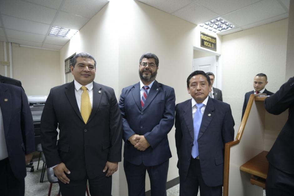 Los integrantes de la Sala de Mayor Riesgo son Harold Estuardo Ortiz, Edwin Ruano y Santos Sajbocho. (Foto: Wilder L&oacute;pez/Soy502)