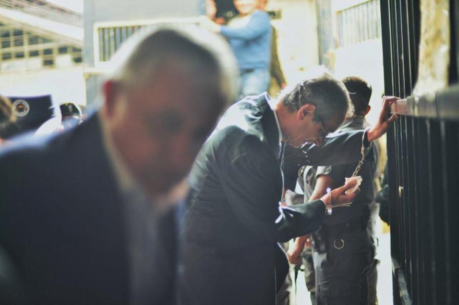 Dos gabinetes casi al completo, el de Otto Pérez y el de Álvaro Colom, guardan prisión, acusados de casos de corrupción. (Foto: Jesús Alfonso/Soy502)