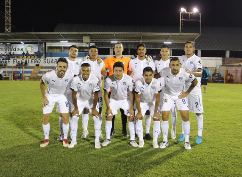 Comunicaciones har&aacute; su presentaci&oacute;n para el torneo Apertura 2018 frente al Isidro Metap&aacute;n de El Salvador, este s&aacute;bado en el Cementos Progreso. (Foto: Juan Quinto)