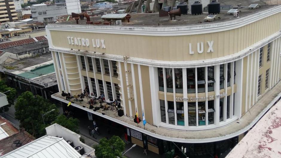 El concierto de Bohemia fue tendencia en las redes sociales. (Foto: Facebook/RockChap&iacute;n)&nbsp;