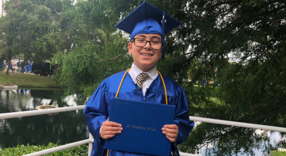 Williams Maillis se gradu&oacute; de la universidad a los once a&ntilde;os, su meta es doctorarse a los 18 y ser astrof&iacute;sico. (Foto: Infobae)