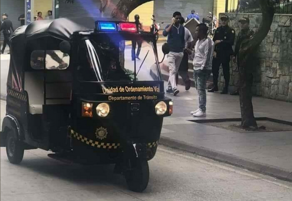El pequeño vehículo fue expuesto por la PNC. (Foto: captura de pantalla)&nbsp;