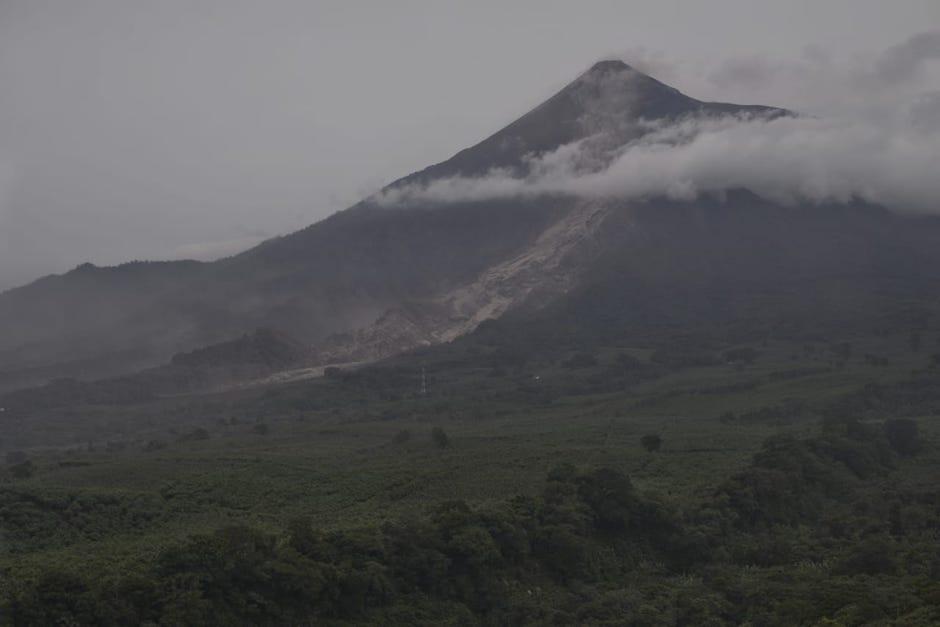 Miles de manzanas de cultivo resultaron dañadas por la lluvia de ceniza expulsada por el volcán. (Foto: archivo/Soy502)