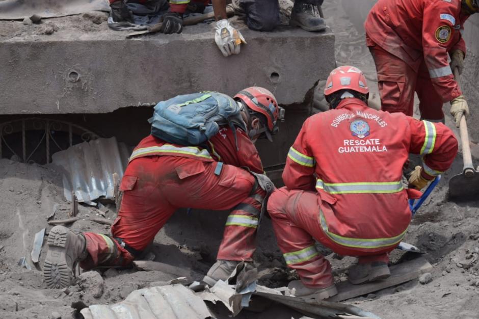 Se incrementa el n&uacute;mero de muertos por erupci&oacute;n del volc&aacute;n de Fuego, mientras las alertas contin&uacute;an. (Foto: Mar&iacute;a Jos&eacute; Lara/Soy502)