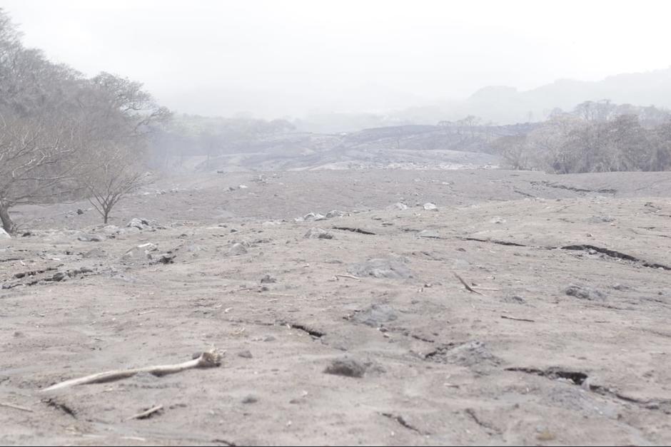 San Miguel Los Lotes y El Rodeo fueron soterradas por el río volcánico. (Foto: Alejandro Balán/Soy502)