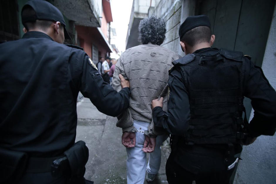 Este operativo busca atrapar a 70 pandilleros y a 15 menores de edad involucrados. Adem&aacute;s,&nbsp;vincula a 101 personas que ya guardan prisi&oacute;n.&nbsp;(Foto: PNC)