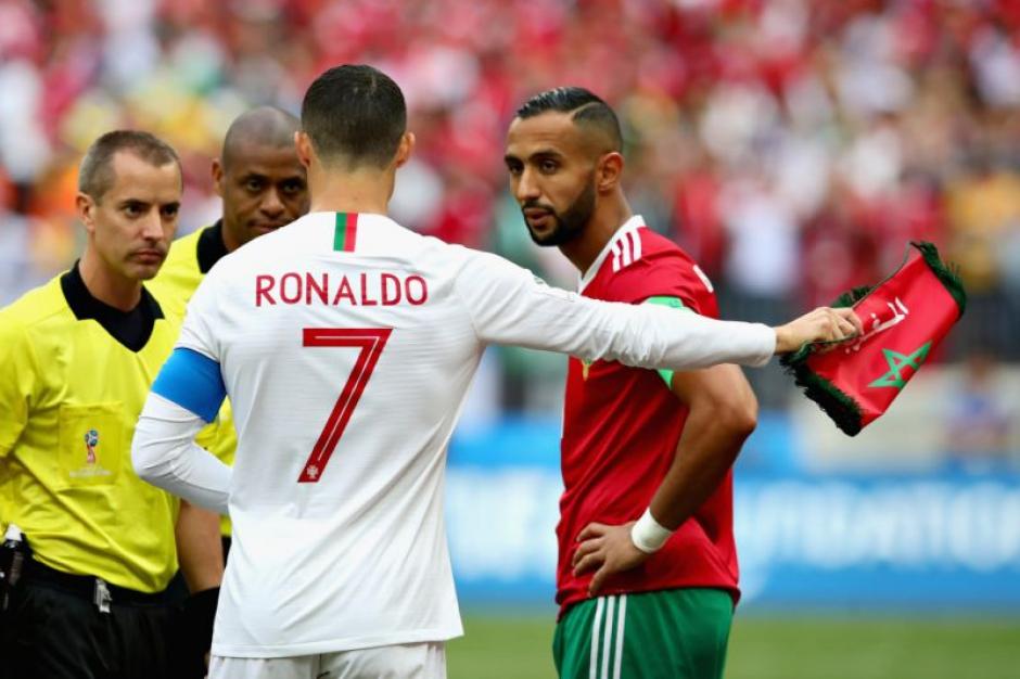 Mark Geiger negó haberle pedido la camiseta a Cristiano Ronaldo. (Foto: AFP)