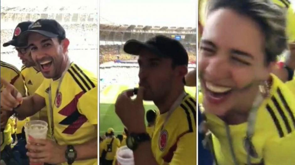 Colombianos ingieren bebidas prohibidas durante el partido de su Selección ante Japón en Rusia. (Foto: Captura)