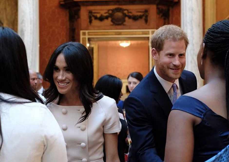 Meghan Markle rompi&oacute; el protocolo en un evento p&uacute;blico donde la reina estuvo presente. (Foto: Kensington Royal) &nbsp;