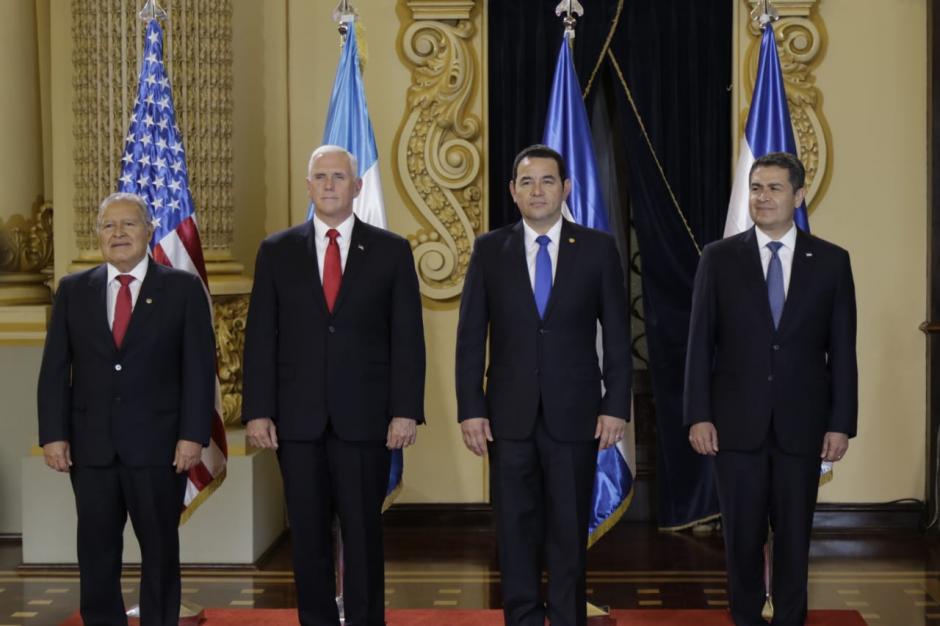 El vicepresidente de EE.UU. se reuni&oacute; con los presidentes de Guatemala, Honduras y El Salvador. (Foto: Alejandro Bal&aacute;n/Soy502)&nbsp;