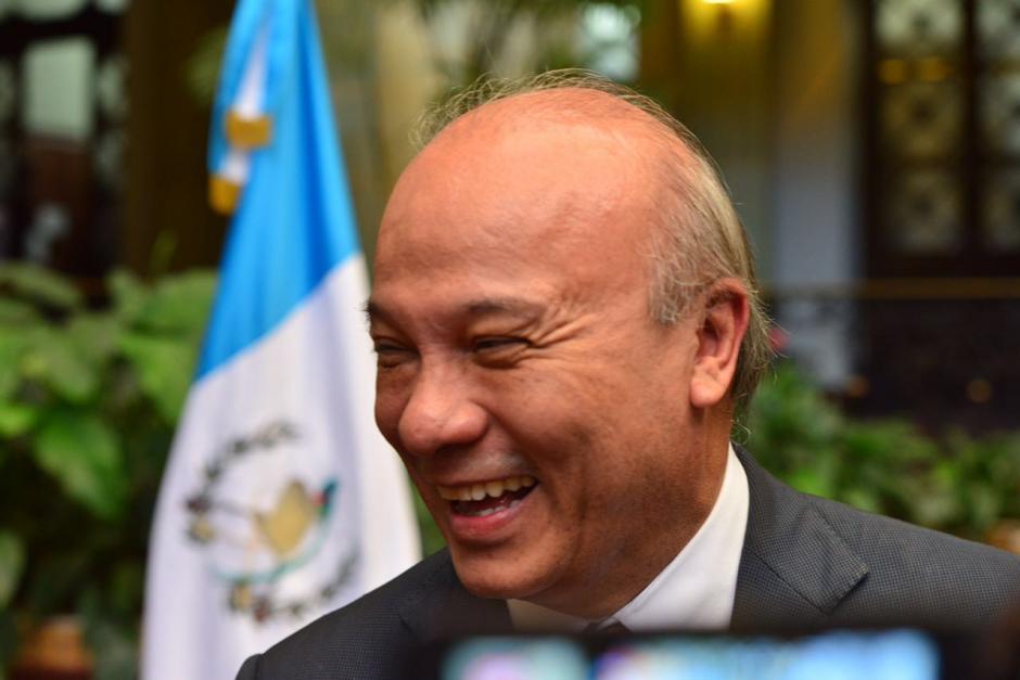 En 2016 el ministro de Cultura fue criticado por llamar "zorras" a las mujeres que participaron en la Caravana del Zorro. (Foto: Archivo/Soy502)