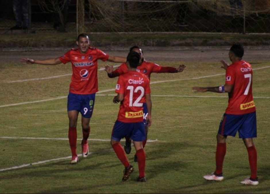 Los rojos golearon a Marquense. (Foto: Twitter/@espaciofutbol)