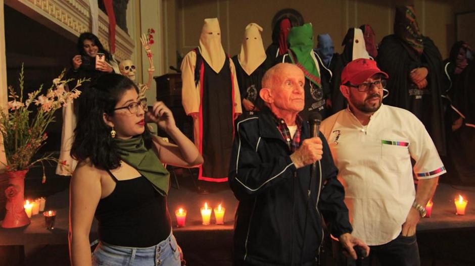 Garc&iacute;a no particip&oacute; en el desfile bufo, porque varios encapuchados expulsaron a la AEU. (Foto: Archivo/Soy502)