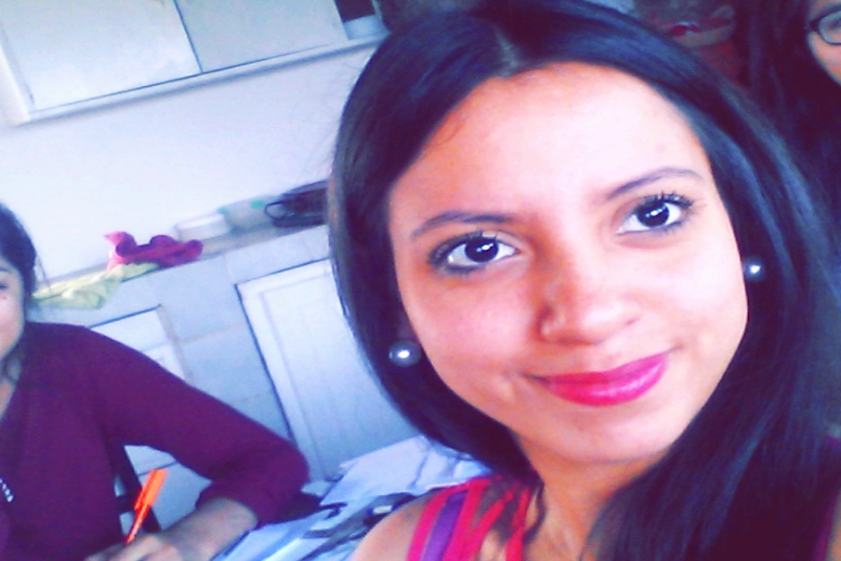 La joven mujer falleci&oacute; de un disparo en la cabeza. (Foto: Facebook/Silvia Vanessa Izaguirre)