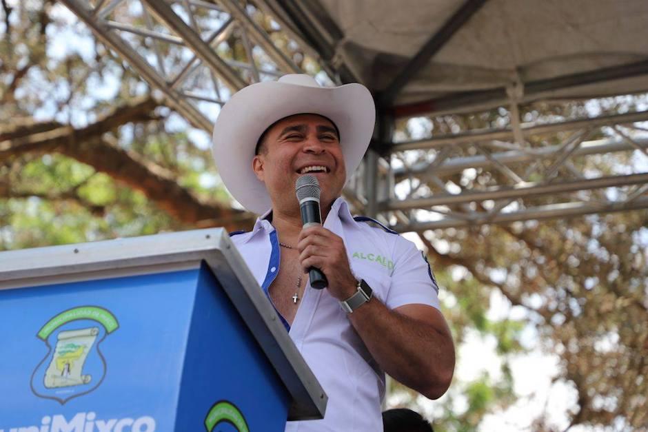 El jefe edil de Mixco se refiri&oacute; al respecto por medio de sus cuentas en redes sociales este Viernes Santo. (Foto: Facebook/Neto Bran)