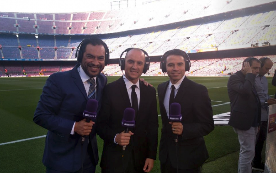 Carlos Ruiz es parte del equipo de transmisión de Bein Sports para el Clásico Español. (Foto: Twitter)