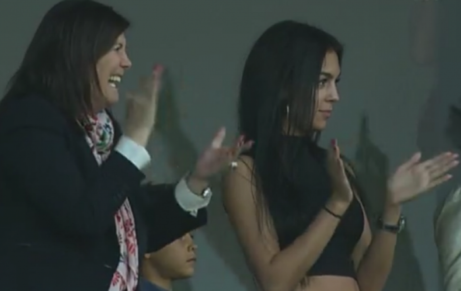 Dolores Aveiro parece confirmar los rumores de boda entre su hijo Cristiano Ronaldo y&nbsp; Georgina Rodríguez. (Foto: Captura de video)