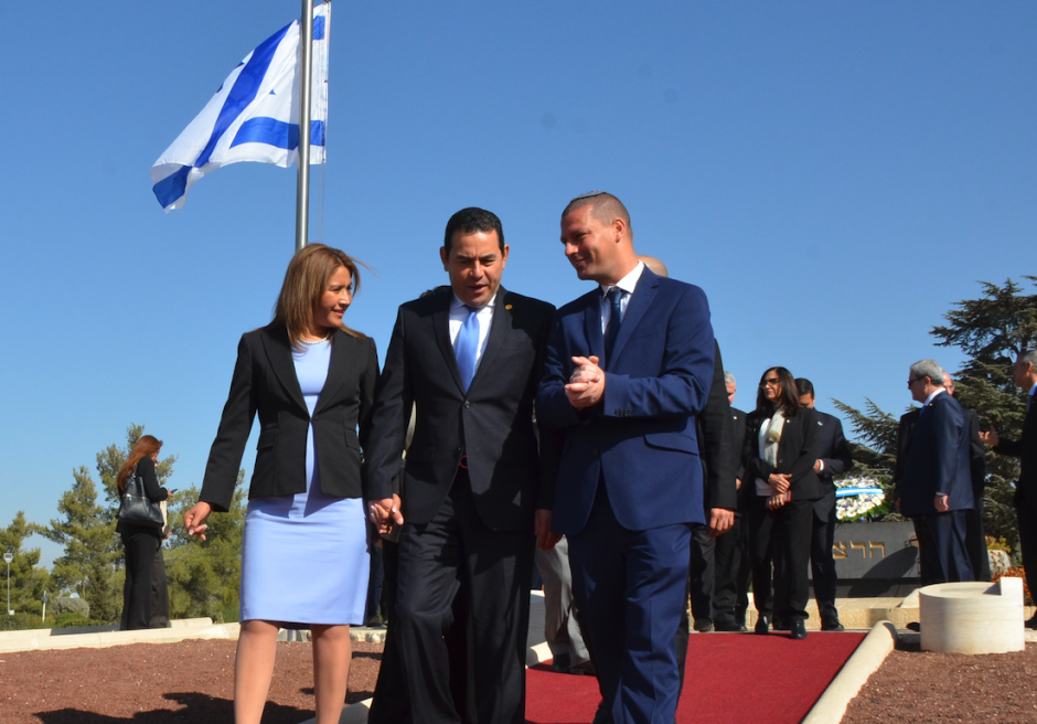 Jimmy Morales ya visit&oacute; Israel en 2016. (Foto: Gobierno)