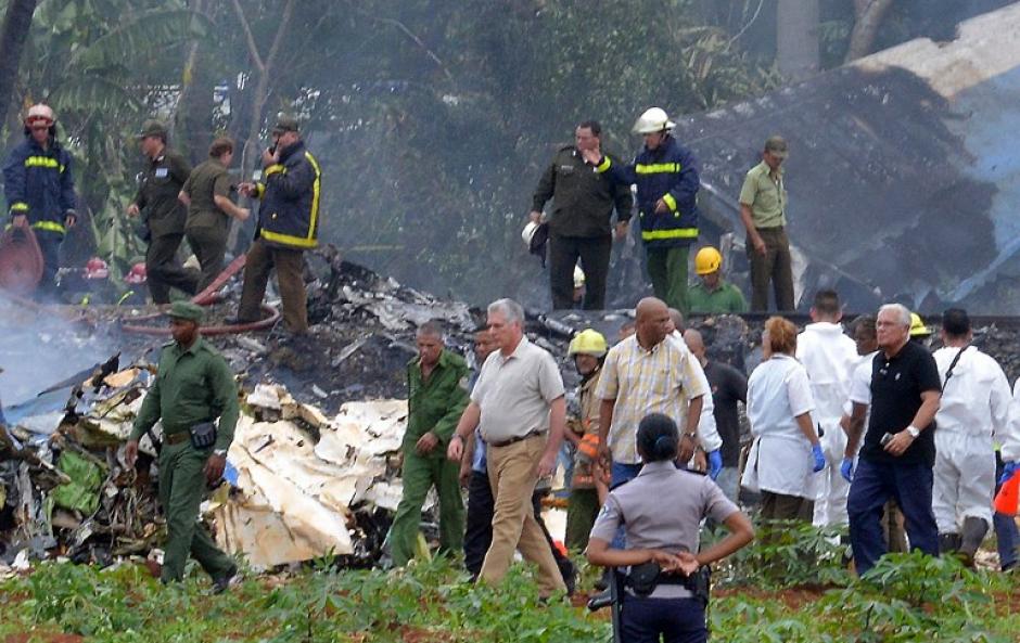 Un avi&oacute;n se estrell&oacute; este viernes en Cuba con m&aacute;s de 100 pasajeros. (Foto: AFP)