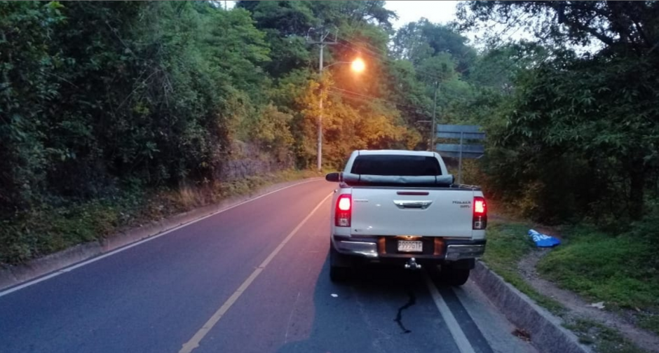 Vecinos del sector reportaron el carro abandonado. (Foto: Am&iacute;lcar Montejo/PMT)