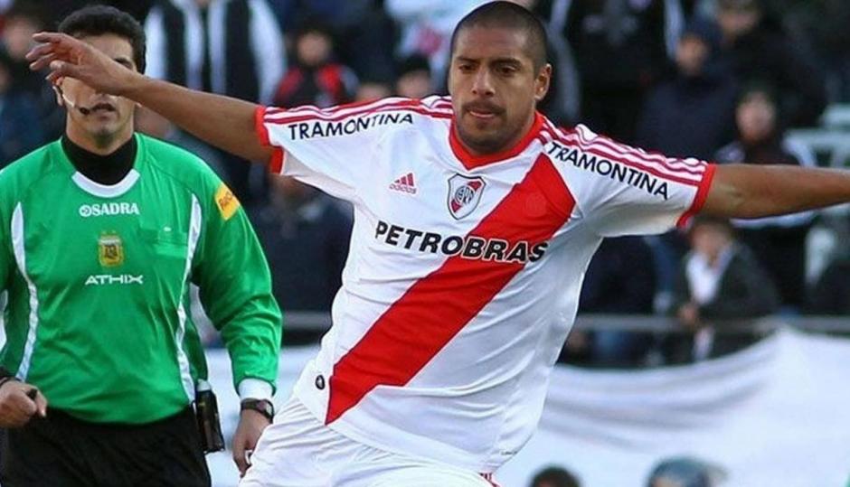 El volante argentino Walter Acevedo exRiver Plate es el nuevo refuerzo de Municipal. (Foto: Instagram)