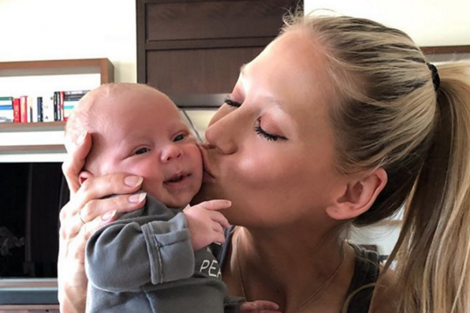 Anna Kournikova enamor&oacute; con un divertido baile acompa&ntilde;ada de su hijo. (Foto: Instagram)