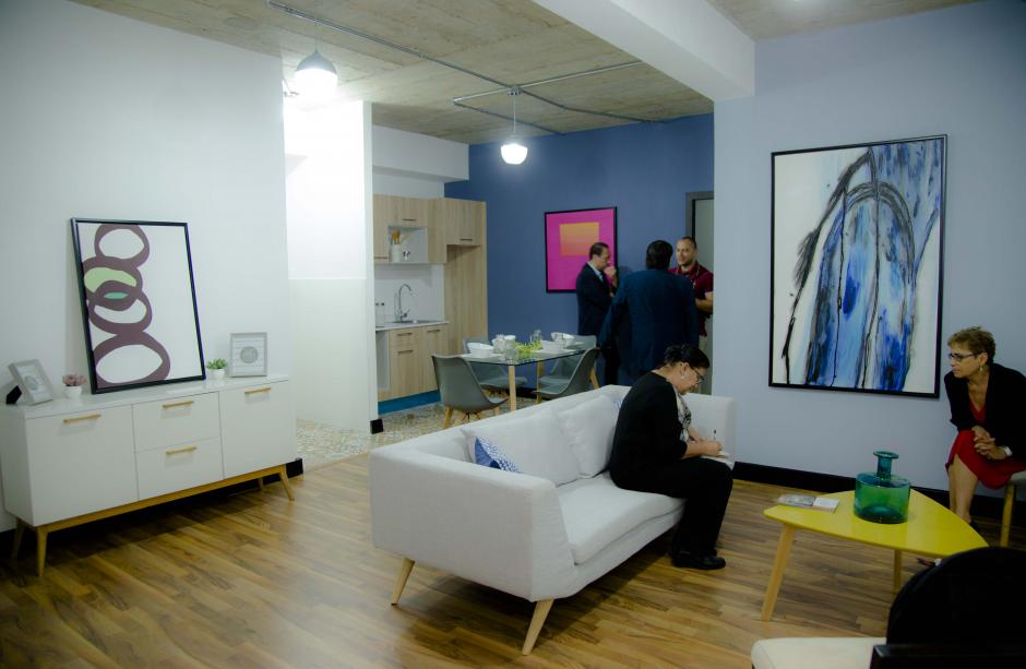 El moderno edificio Tokio se une al Centro Hist&oacute;rico. (Foto: Victor Xiloj/Soy502)