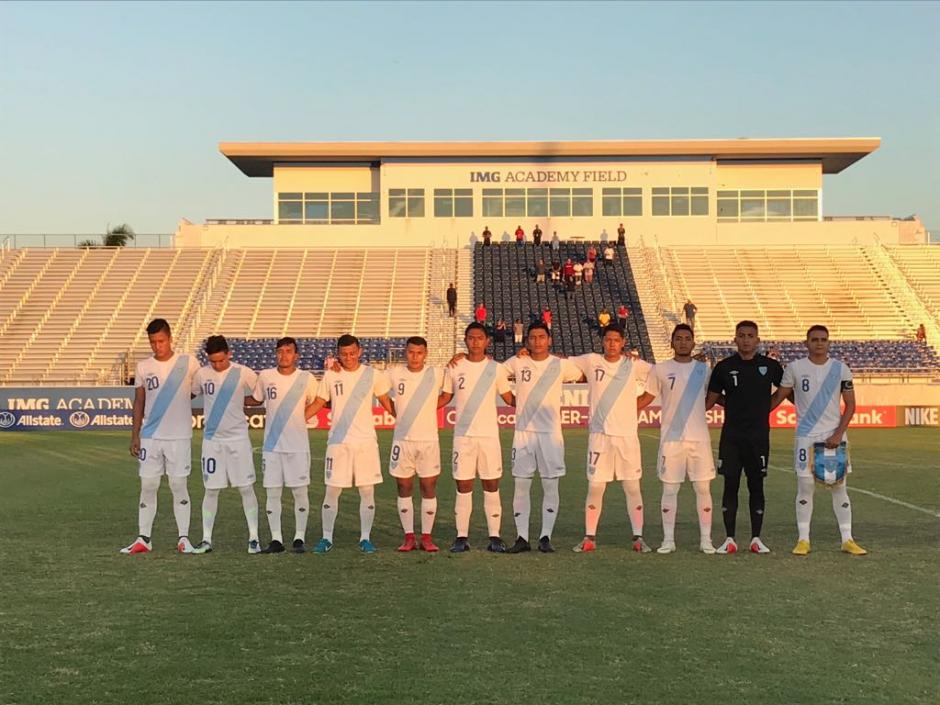 Este fue el once inicial de la Selecci&oacute;n Nacional de Guatemala ante Islas Caim&aacute;n. (Foto: ACD)