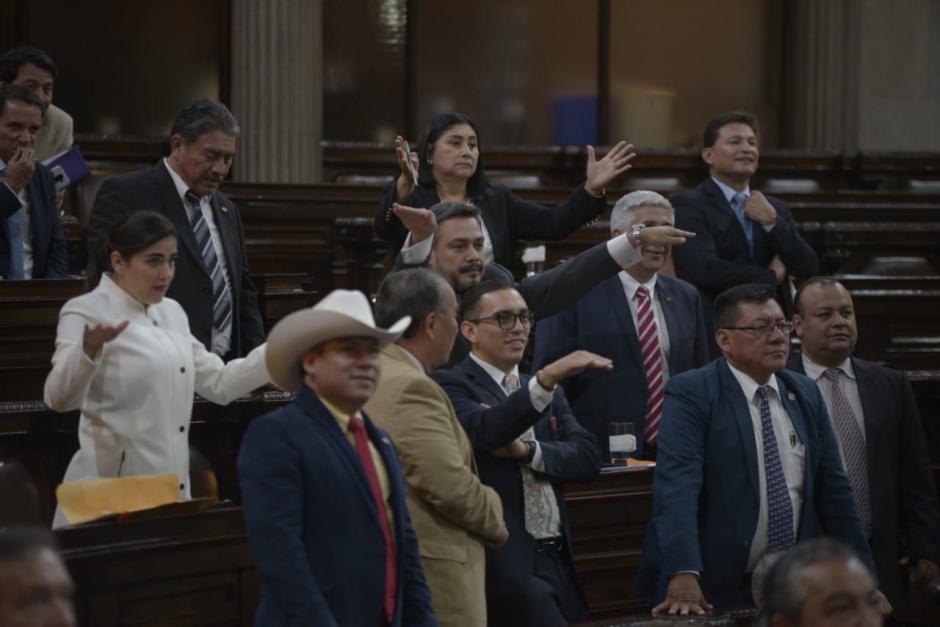 FCN apoya la reelección de Álvaro Arzú, pero aún no define qué diputados de su bancada integrarían la Junta Directiva. (Foto: Archivo/Soy502)