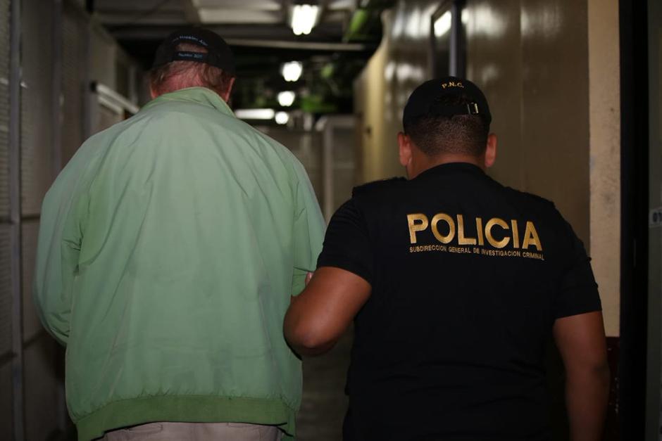 El MP acusa al estadounidense de producir pornografía infantil en Guatemala. (Foto: PNC)&nbsp;