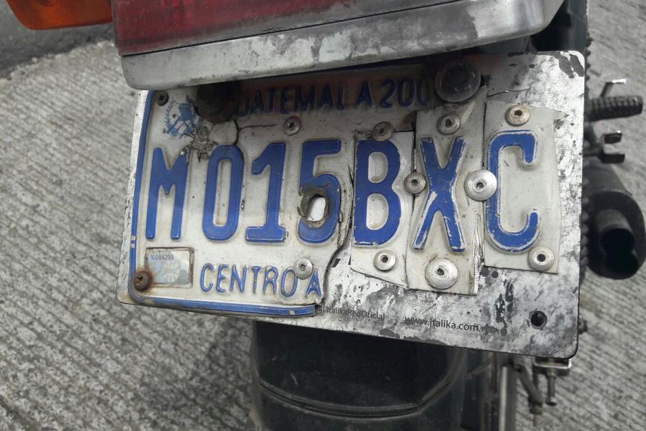 La SAT tiene programado cambiar las placas para los veh&iacute;culos terrestres. (Foto: Archivo/Soy502)