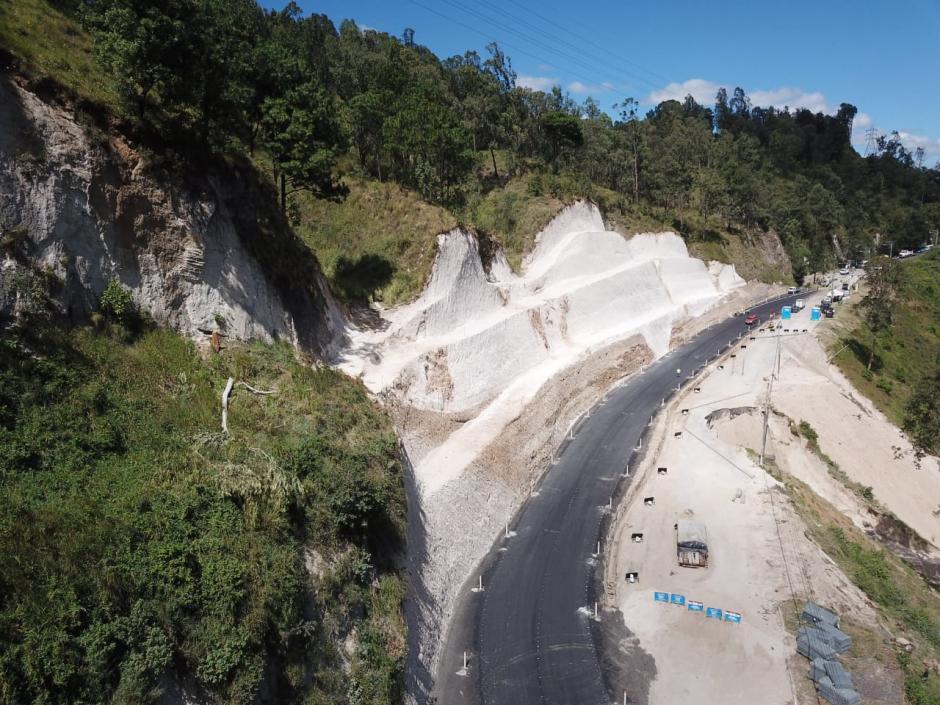 El tramo carretero es importante para la conexi&oacute;n de dos municipios. (Foto: Muni Mixco)
