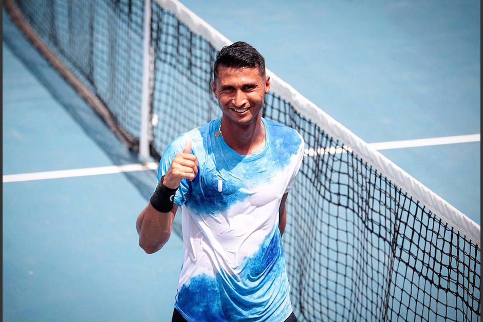 Christopher Díaz estará alejado de la actividad por tres años. (Foto: Twitter)