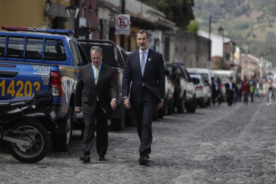 El Rey de Espa&ntilde;a, Felipe VI, realiz&oacute; un peque&ntilde;o recorrido por la Antigua Guatemala. (Foto: Casa de Su Majestad el Rey)