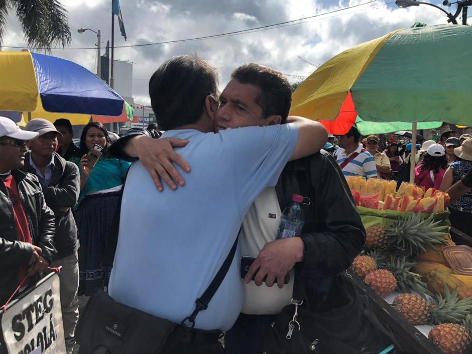 Joviel Acevedo reapareci&oacute; con el sindicato del magisterio para liderar la marcha que llegar&aacute; al Congreso. (Foto: Jes&uacute;s Alfonso/Soy502)