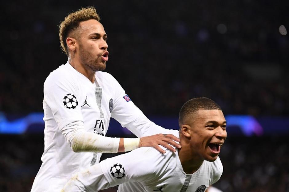 Neymar y Mbappé se coordinan muy bien en la cancha. (Foto: AFP)