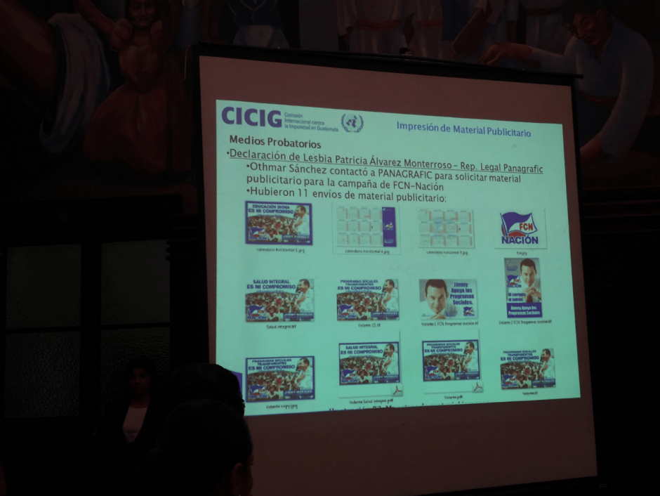 El FCN aún no termina de pagar los volantes y calendarios utilizados para la campaña de Jimmy Morales en 2015. (Foto: José Miguel Castañeda/Soy502)