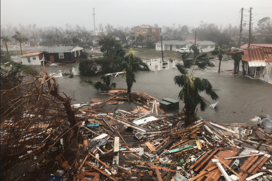 El poderoso ojo del hurac&aacute;n Michael toc&oacute; tierra firme en Florida, Estados Unidos, este mi&eacute;rcoles. (Foto: Twitter/@Storm_Malaga)