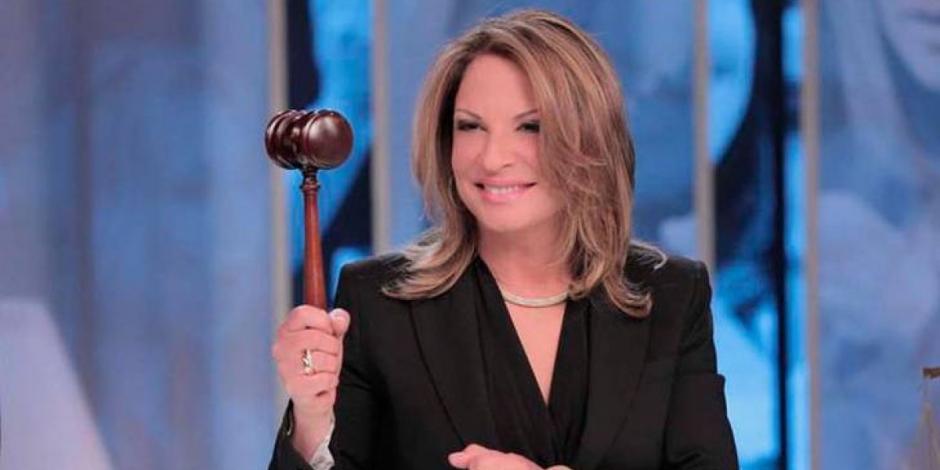 La Doctora Polo de caso cerrado fue tomada de reh&eacute;n por uno de los demandantes en pleno show. (Foto: Caso cerrado)&nbsp;