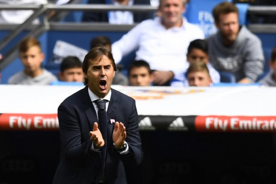El técnico español Julen Lopetegui sufrió el partido del Real Madrid ante el Levante. (Foto: AFP)