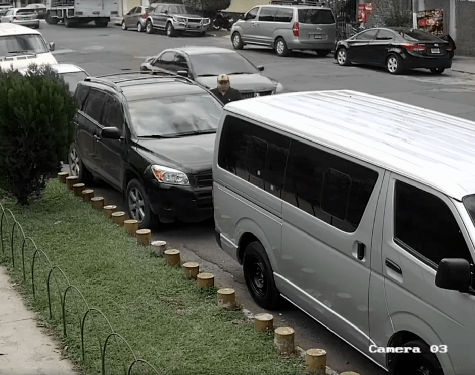 El veh&iacute;culo fue robado el pasado jueves. (Foto: captura de pantalla)